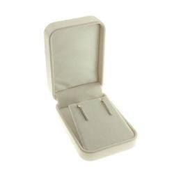 White Leather High Fashion Jewelry Gift Box