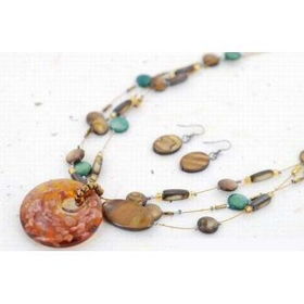 20" 3 Line Shell Brown Bead w Glass Necklace Set Case Pack 3
