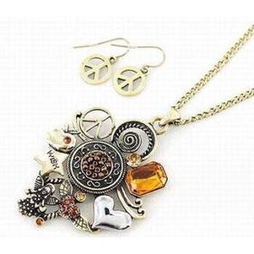 CB Multi-Motif Pendant With Stones Necklace Set Case Pack 3multi 