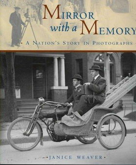 Mirror with a Memorymirror 