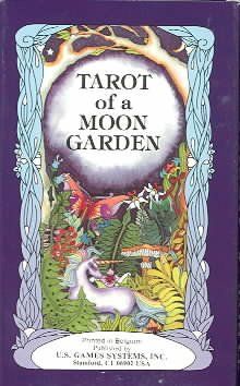 Tarot of a Moon Gardentarot 