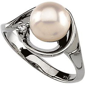 14K White Gold Cultured Pearl & Diamond Ringwhite 