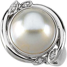 14K White Gold Mabe Pearl & Diamond Ringwhite 
