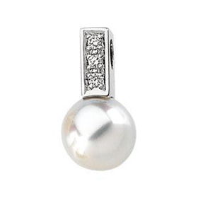 14K White Gold Pearl & Diamond Pendantwhite 