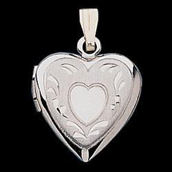 14K White Gold Heart Shaped Locketwhite 