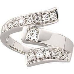 14K White Gold Diamond Right Hand Ringwhite 