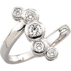 14K White Gold Right Hand Diamond Ringwhite 