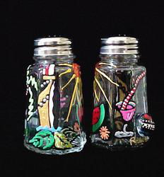 Kismet Cruise Design - Hand Painted - Salt & Pepper Shakers, 2.5 oz.. Set of 2kismet 