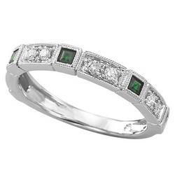 14K White Gold Emerald & Diamond Band Ringwhite 