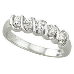 14K White Gold Prong Set Round Diamond Ringwhite 