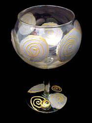 Gleaming Circles Design - Hand Painted -Grande Goblet - 17.5 oz..gleaming 