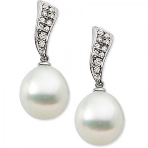 14k White Gold Tear Drop White Pearl Earrings