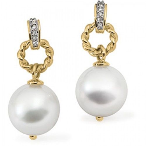 18k Yellow Gold Round White Pearl and Diamond Earrings W/ Rope Design