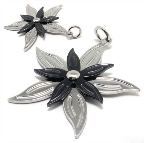 Korean Woman's 5 Point Flower Design Titanium Necklace Steel Pendant
