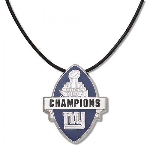 Enamel Ny Giants Pendant Necklace in Sterling Silver - Lobster Claw - Inviting