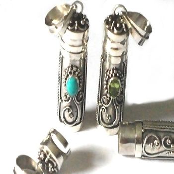 Sterling Silver Prayer Pill Box Flower Design With Genuine Stone - Turquoise