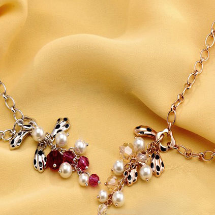 Sweet Beautiful Crystal Necklace for Women's Fashion Jewelry