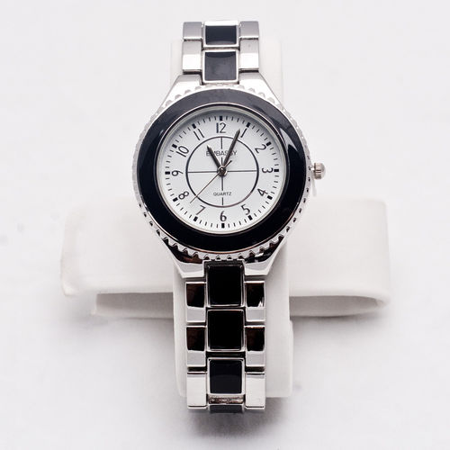 Circular Face Analog Silver And Black Band Women's Watch