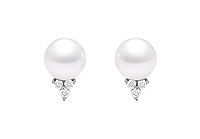 Cultured Akoya Pearl and Diamond Earrings : 14K White Gold - 0.10 CT Diamonds