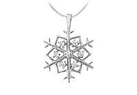 Diamond Flower Pendant : 14K White Gold - 0.25 CT Diamonds