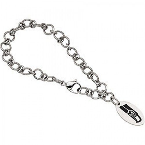 Football Style Bracelet in Stainless Steel - Mirror Finish - Flattering
