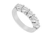 Diamond Wedding Band : 14K White Gold - 0.25 CT Diamonds