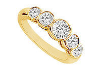 Diamond Ring : 14K Yellow Gold - 1.10 CT Diamonds