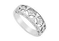 Diamond Ring : 14K White Gold - 0.10 CT Diamonds
