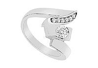 Diamond Zig-Zag Ring : 14K White Gold - 0.33 CT TGW