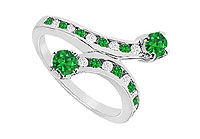 Emerald and Diamond Ring : 14K White Gold - 1.00 CT TGW