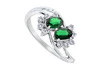 Emerald and Diamond Ring : 14K White Gold - 2.00 CT TGW