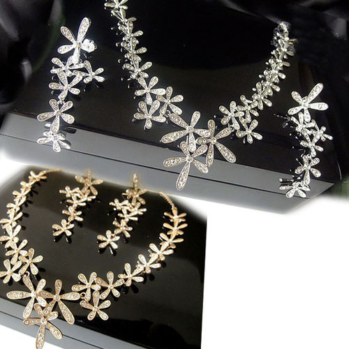 Women's Fashionable & Stylish Rhinestone Necklace & Earring Set (Earring CLIP Styled)