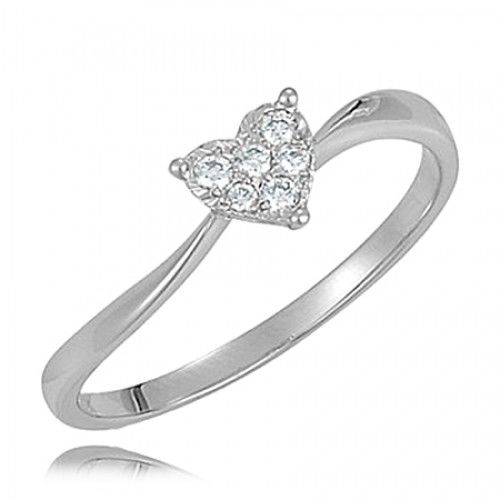Ladies' 14k White Gold Tapered Heart Diamond Ring