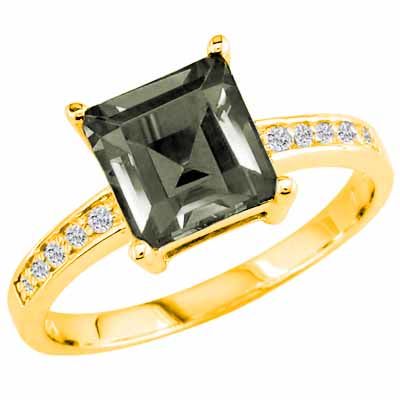 18K Yellow Gold Square Green Amethyst and Round Diamond Ring