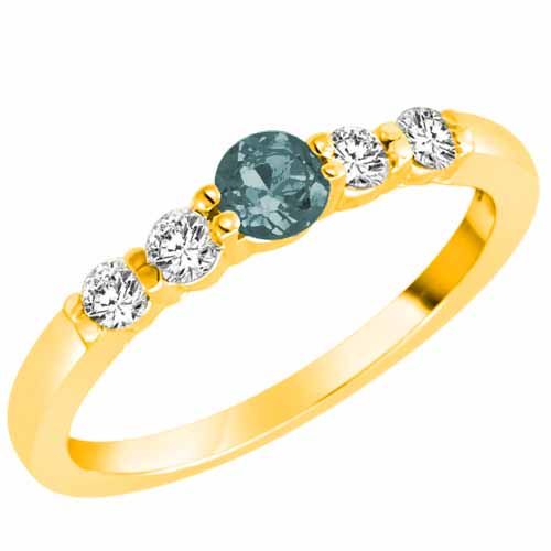 14K Yellow Gold 5 Stone Center Graduated Aquamarine and Diamond Band Ring (2/5 cttw)
