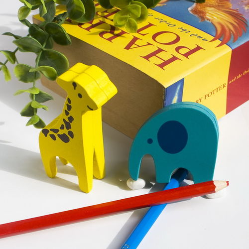 [Giraffe & Elephant] - Card Holder / Wooden Clips / Wooden Clamps / Animal Clips