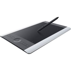 Intuos Pro Pen and Touch SE Medium