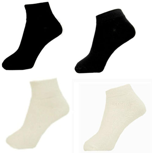 Ladies Solid Color Ankle Socks. Case Pack 144