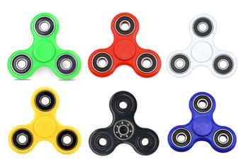Fidget Hand Spinner - Stress & Anxiety Relieving Tri - Spinner