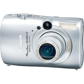 Silver 14.7MP Digital Camera with 3.7x Optical Zoom and 2.5" LCDsilver 