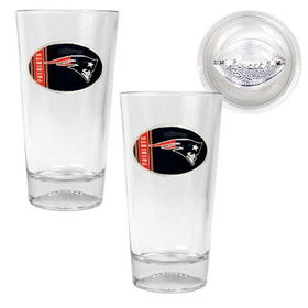 New England Patriots NFL 2pc Pint Ale Glass Set with Football Bottom - Oval Logoengland 