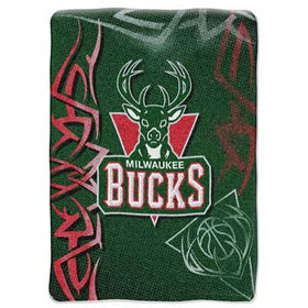 Milwaukee Bucks NBA Royal Plush Raschel Blanket (Fierce Series) (60x80")"milwaukee 